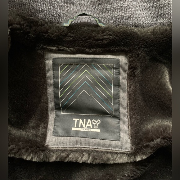 Aritzia TNA Verbier Parka - Picture 6 of 11